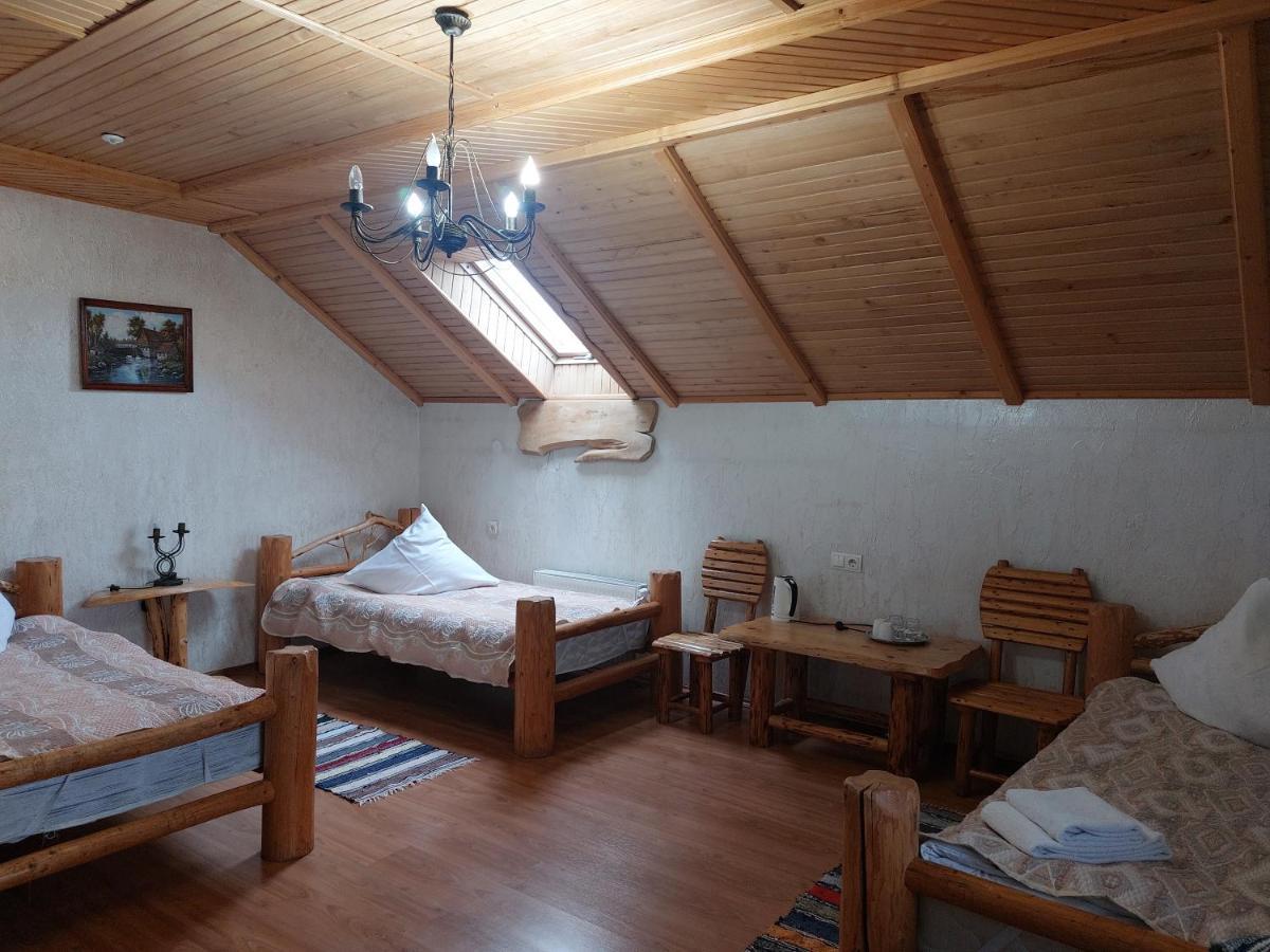 Pyate Koleso Otel Lazeshchyna Dış mekan fotoğraf