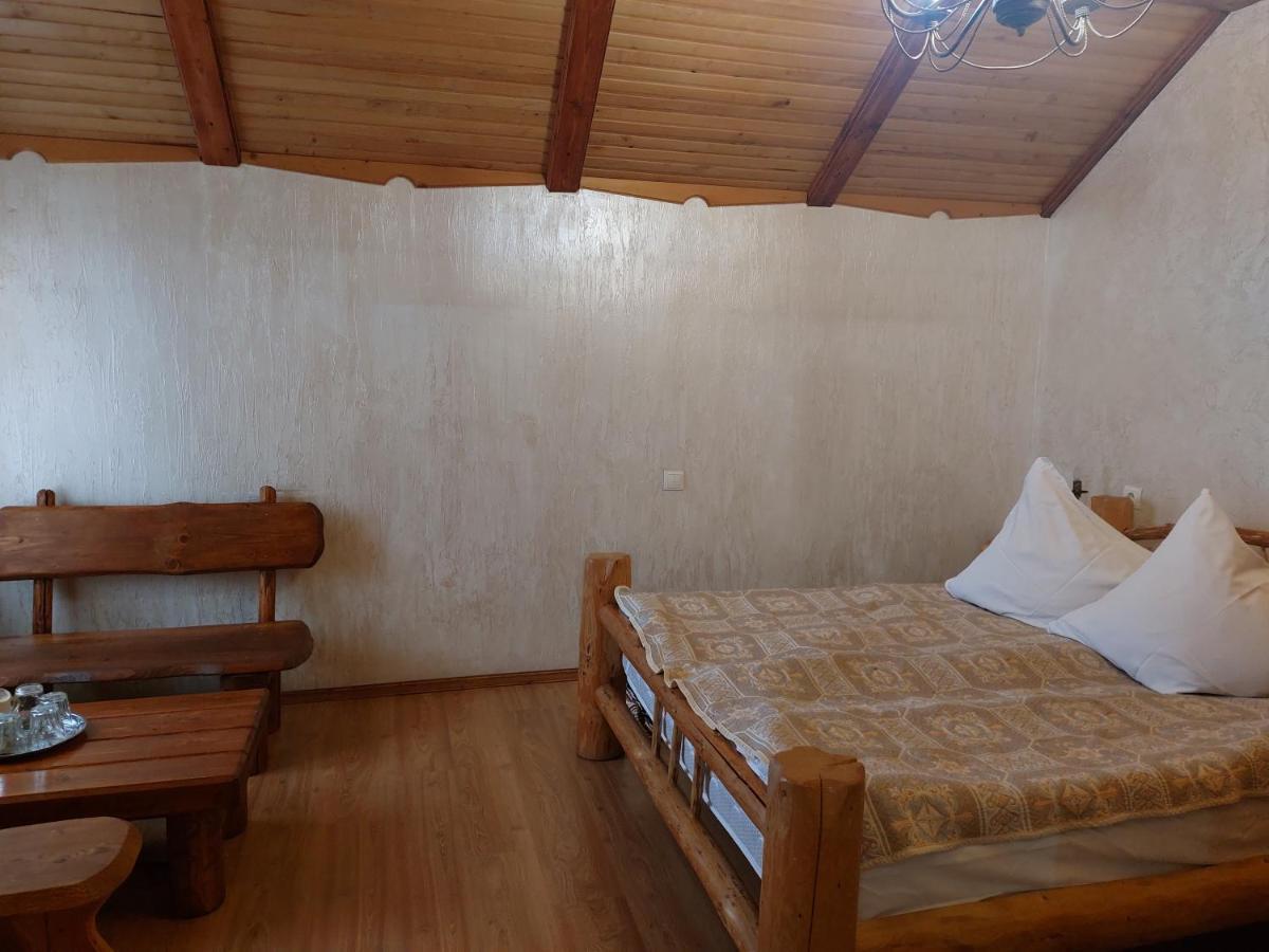 Pyate Koleso Otel Lazeshchyna Dış mekan fotoğraf