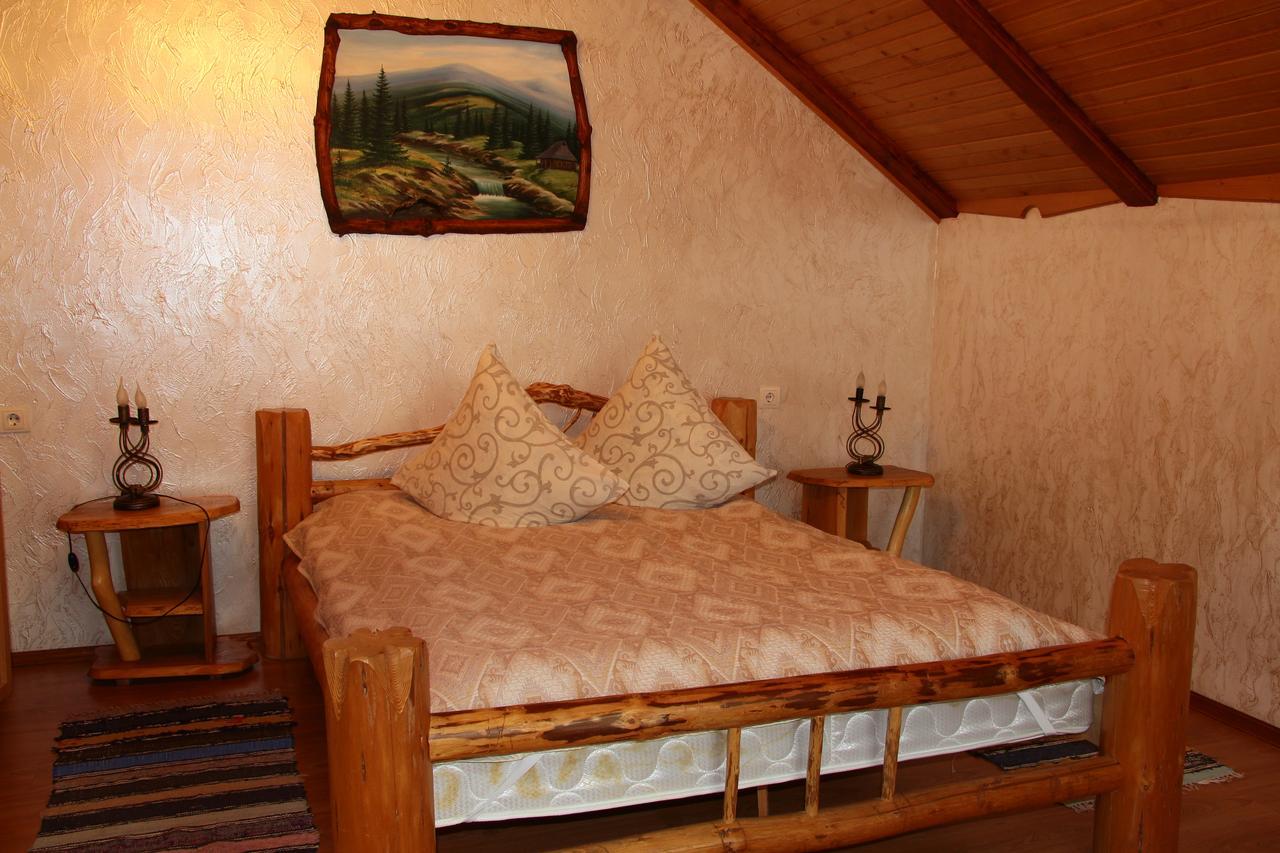 Pyate Koleso Otel Lazeshchyna Dış mekan fotoğraf